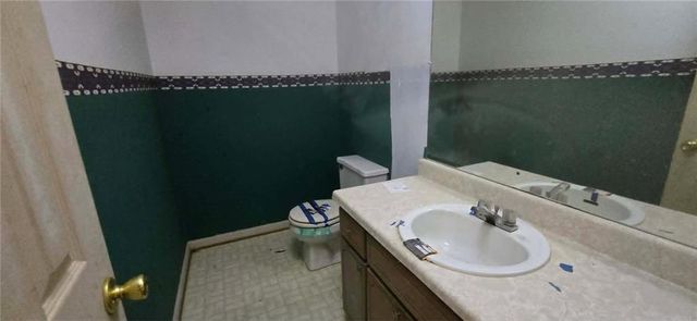 208 Fairview Point, Ellenwood, GA 30294