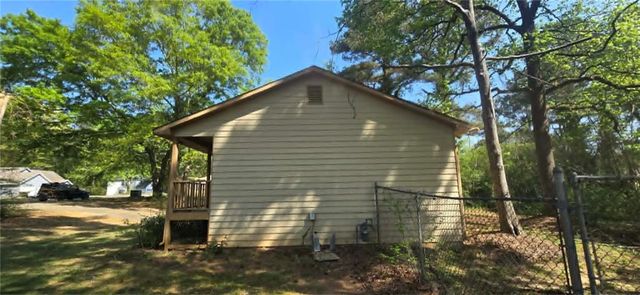 208 Fairview Point, Ellenwood, GA 30294