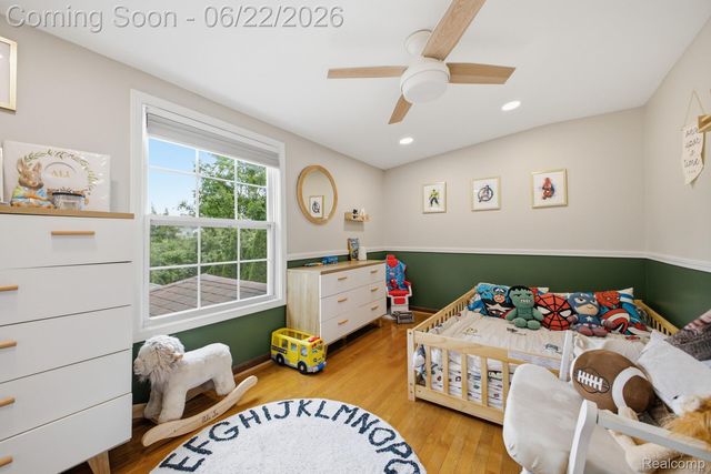 24824 Princeton Street, Dearborn, MI 48124