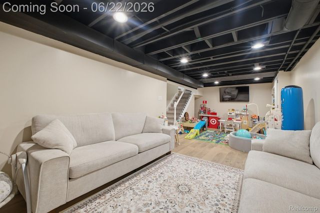 24824 Princeton Street, Dearborn, MI 48124