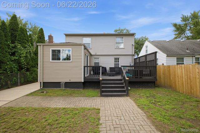 24824 Princeton Street, Dearborn, MI 48124