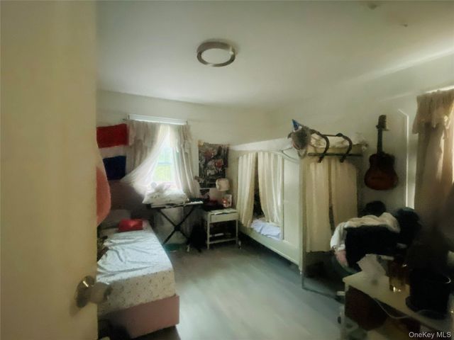 42 Mead Street, Hempstead, NY 11550