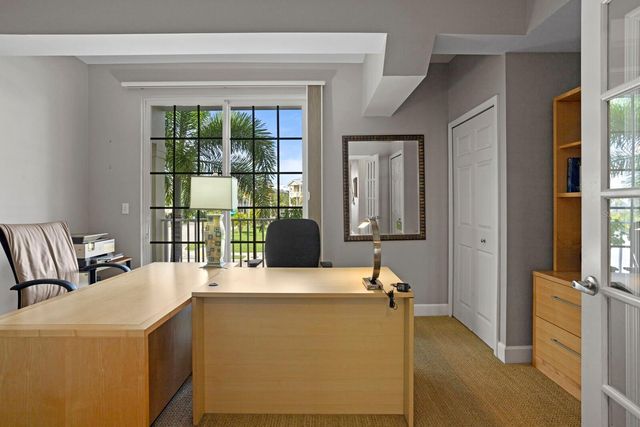 423 BAHIA BEACH BOULEVARD, Ruskin, FL 33570