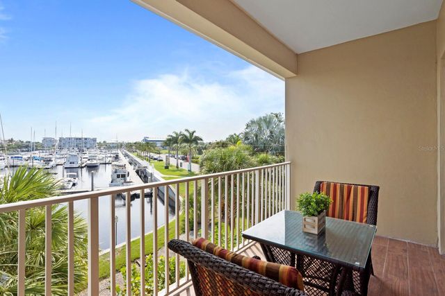 423 BAHIA BEACH BOULEVARD, Ruskin, FL 33570