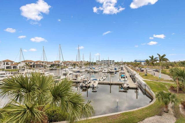 423 BAHIA BEACH BOULEVARD, Ruskin, FL 33570