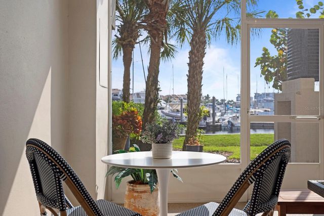 423 BAHIA BEACH BOULEVARD, Ruskin, FL 33570