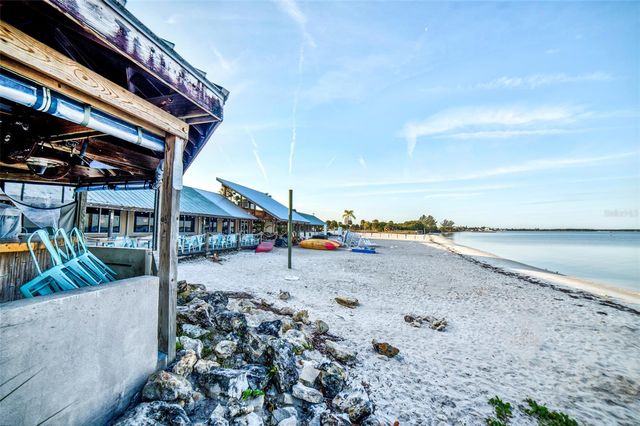 423 BAHIA BEACH BOULEVARD, Ruskin, FL 33570