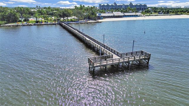 423 BAHIA BEACH BOULEVARD, Ruskin, FL 33570