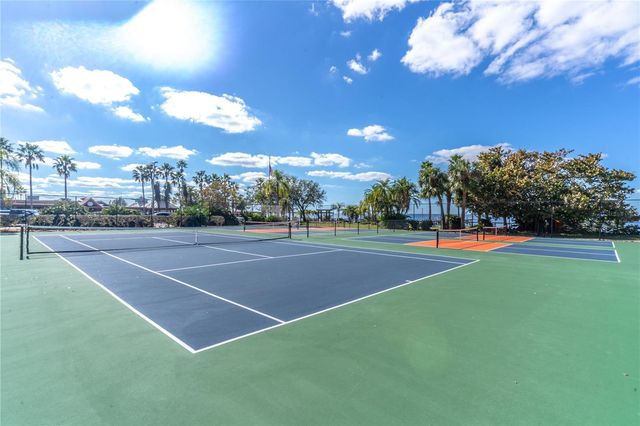 423 BAHIA BEACH BOULEVARD, Ruskin, FL 33570