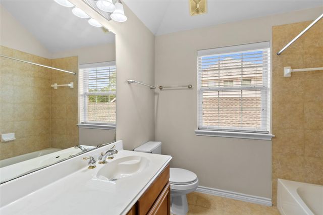 15218 Scenic Forest Drive, Conroe, TX 77384