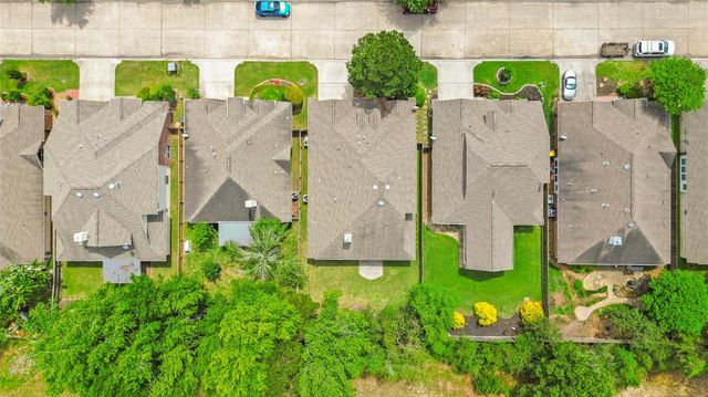 15218 Scenic Forest Drive, Conroe, TX 77384
