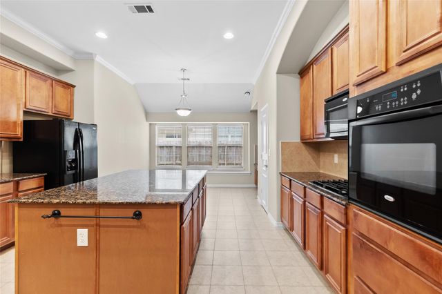 15218 Scenic Forest Drive, Conroe, TX 77384