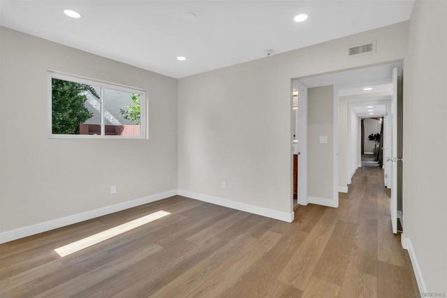 13070 Roundup Ave, San Diego, CA 92129