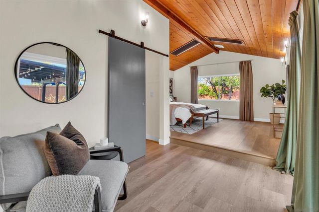 13070 Roundup Ave, San Diego, CA 92129