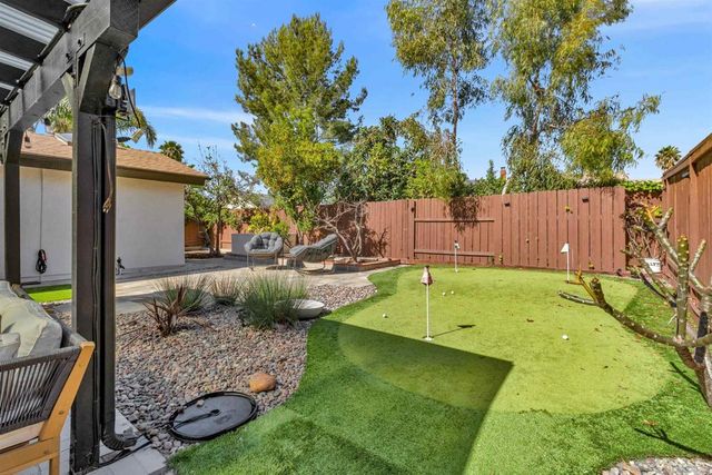 13070 Roundup Ave, San Diego, CA 92129