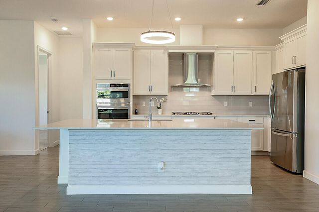 1146 Chisel Plow Chase, Loxahatchee, FL 33470