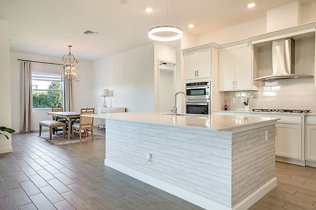 1146 Chisel Plow Chase, Loxahatchee, FL 33470