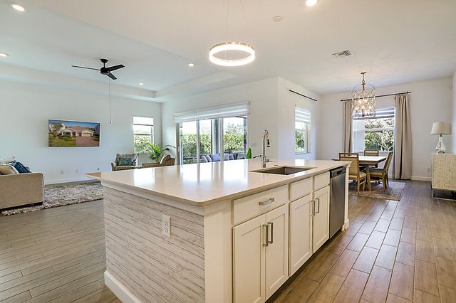 1146 Chisel Plow Chase, Loxahatchee, FL 33470