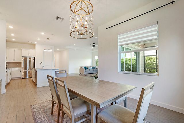 1146 Chisel Plow Chase, Loxahatchee, FL 33470