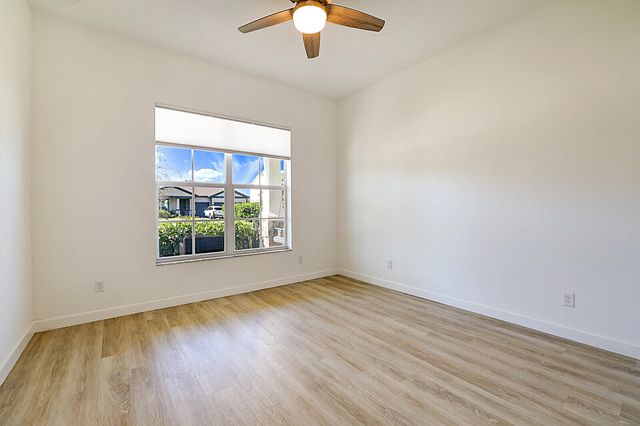 1146 Chisel Plow Chase, Loxahatchee, FL 33470