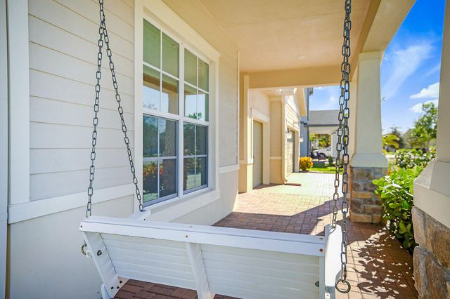 1146 Chisel Plow Chase, Loxahatchee, FL 33470