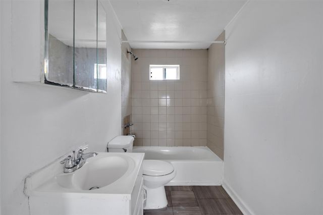 1016 Apache Street, Houston, TX 77022