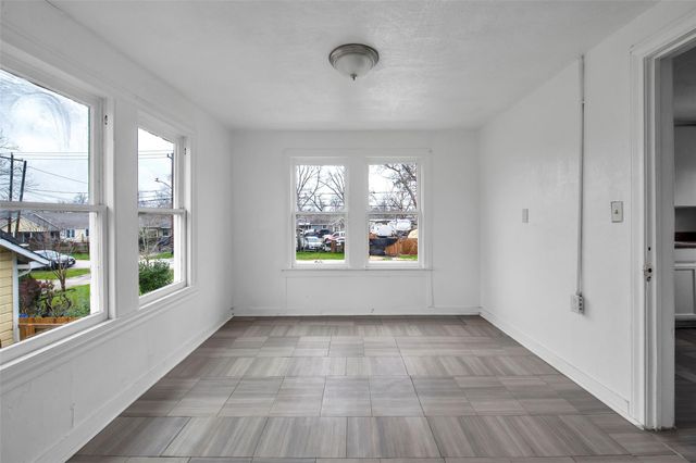 1016 Apache Street, Houston, TX 77022