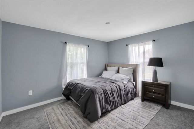 1016 Apache Street, Houston, TX 77022