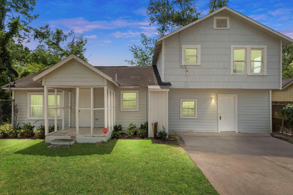 1016 Apache Street, Houston, TX 77022