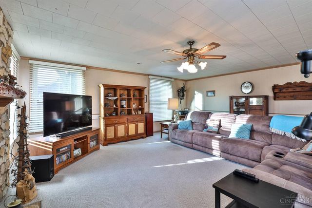 117 Stolz Drive, Middletown, OH 45042