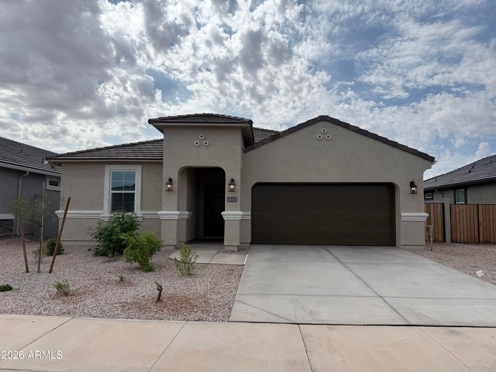 38135 W CAPRI Avenue, Maricopa, AZ 85138 — exterior