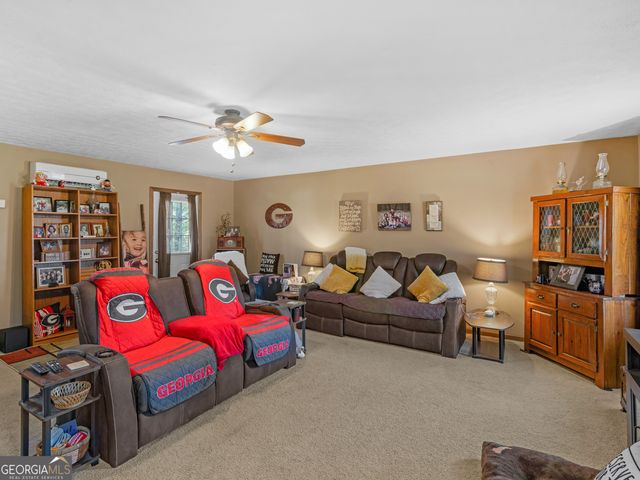 2037 Hampton Locust Grove Road, Locust Grove, GA 30248