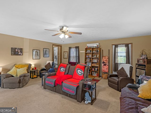 2037 Hampton Locust Grove Road, Locust Grove, GA 30248