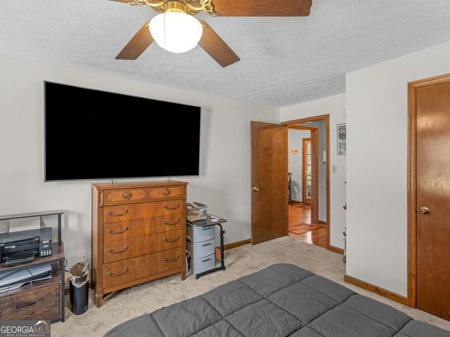 2037 Hampton Locust Grove Road, Locust Grove, GA 30248