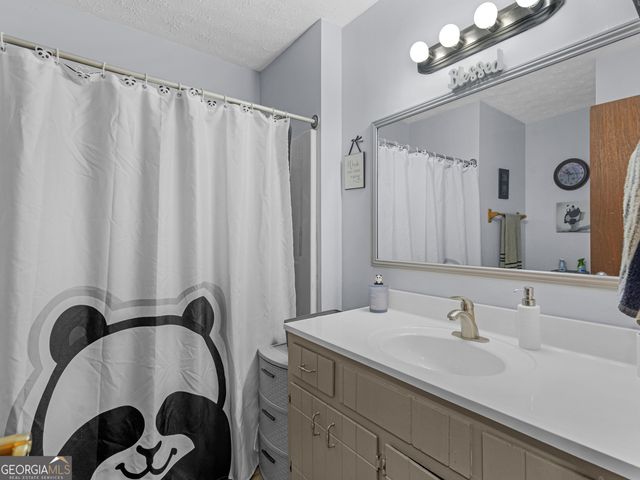 2037 Hampton Locust Grove Road, Locust Grove, GA 30248