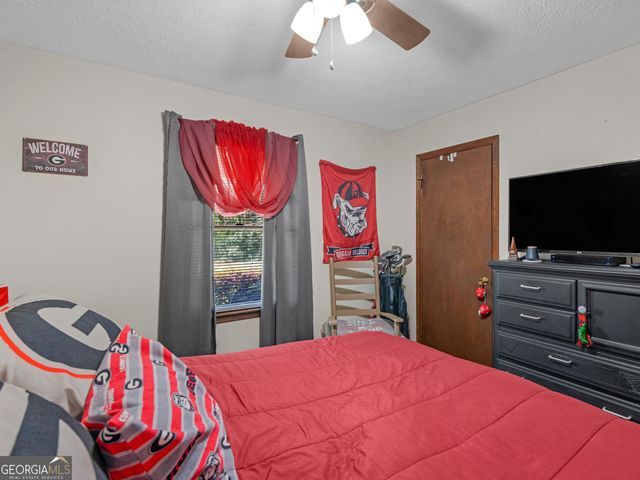 2037 Hampton Locust Grove Road, Locust Grove, GA 30248