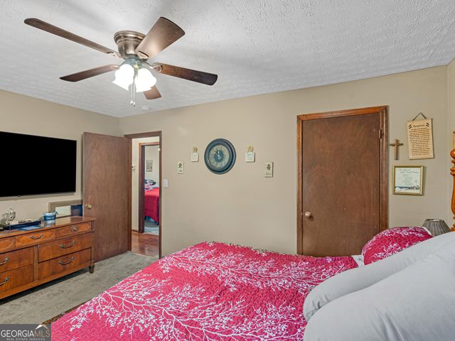 2037 Hampton Locust Grove Road, Locust Grove, GA 30248