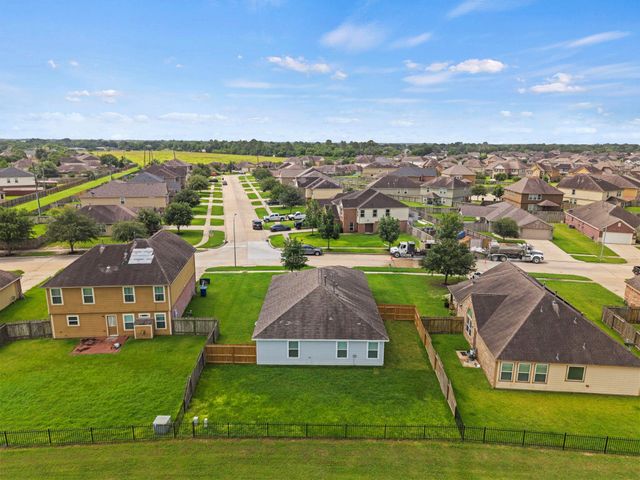 2110 Red Cedar Trail, Rosenberg, TX 77471