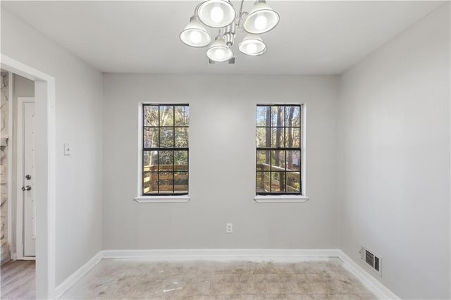 1038 River Bend Court, Riverdale, GA 30296