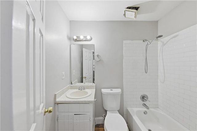 1038 River Bend Court, Riverdale, GA 30296