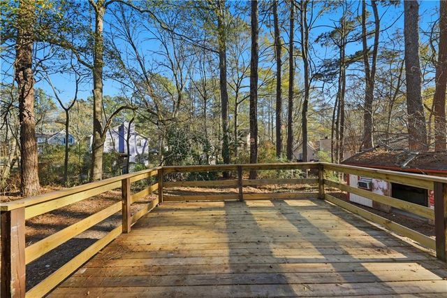 1038 River Bend Court, Riverdale, GA 30296