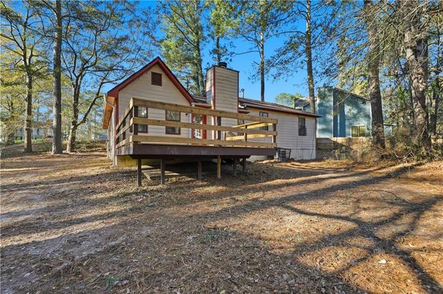 1038 River Bend Court, Riverdale, GA 30296