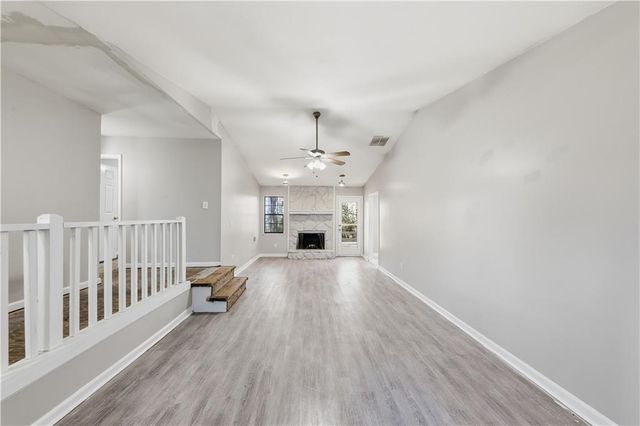 1038 River Bend Court, Riverdale, GA 30296