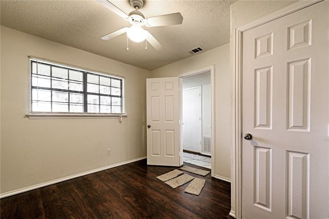 4652 Misty Ridge Drive, Fort Worth, TX 76137