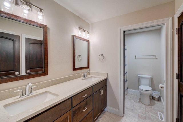 1105 Guinness Street, Waunakee, WI 53597