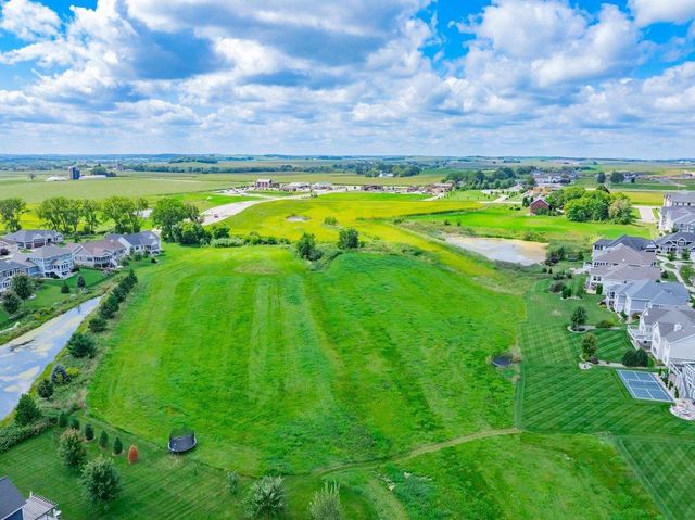 1105 Guinness Street, Waunakee, WI 53597