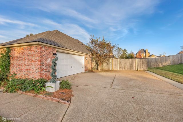 4863 Chipshot Lane, Shreveport, LA 71107