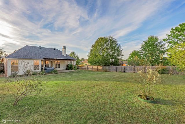 4863 Chipshot Lane, Shreveport, LA 71107