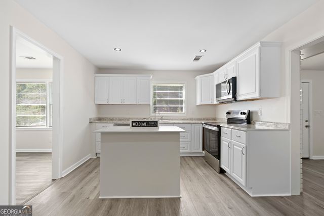 5415 Old Bill Cook Road, College Park, GA 30349