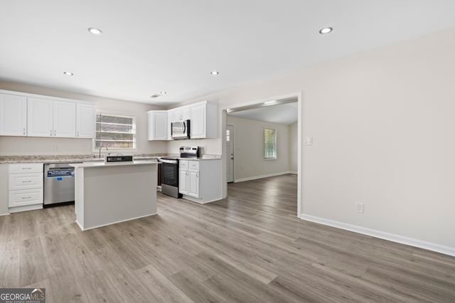 5415 Old Bill Cook Road, College Park, GA 30349